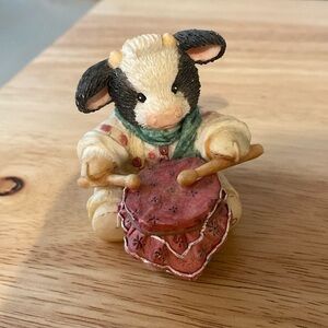 Mary’s Moo Moos “Little Drumherd Boy”